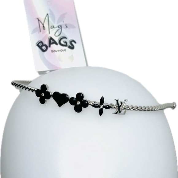 Louis Vuitton: Monogram Headband (Silver/ Black) *RARE* - Picture 4 of 16